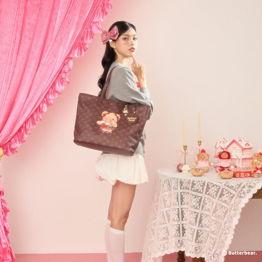 (Available early December 🐻✨) Le Chocolat Tote