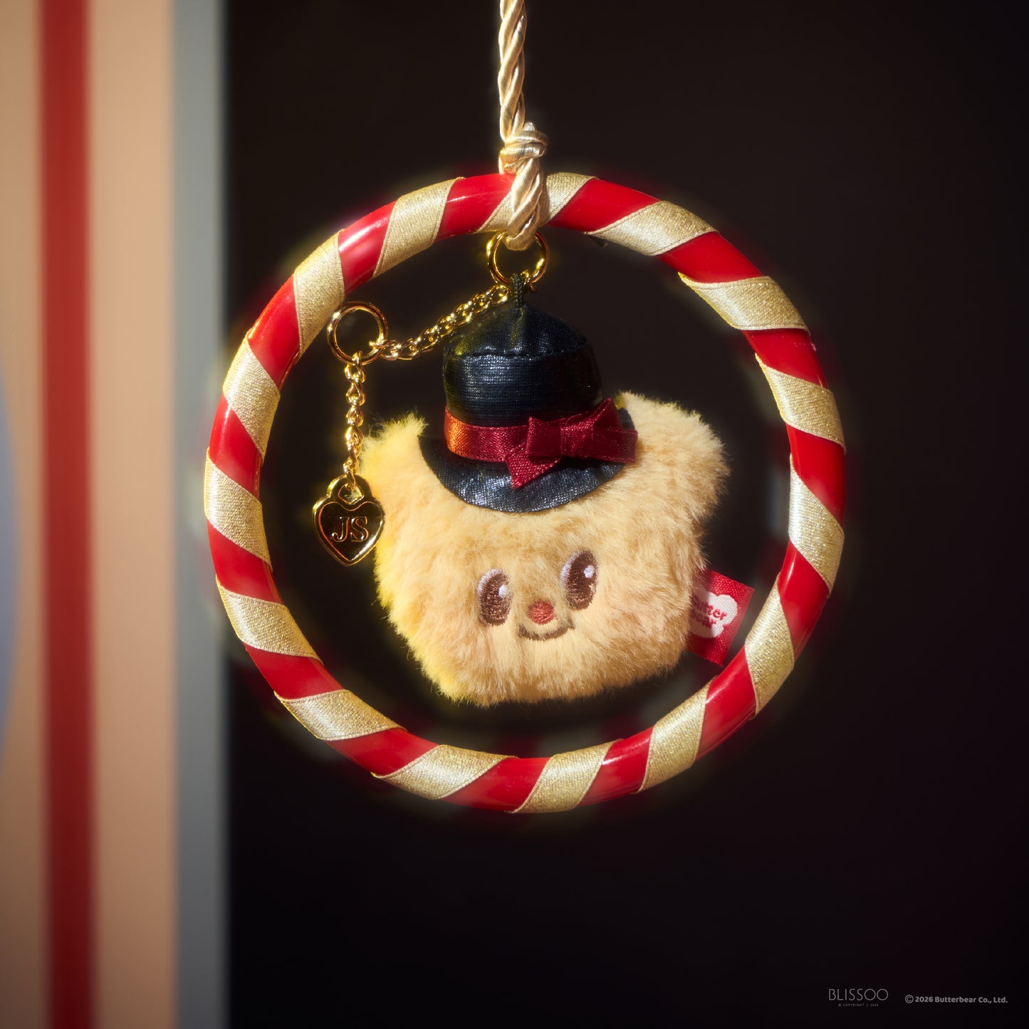 Click Jisoo x Butterbear Keychain